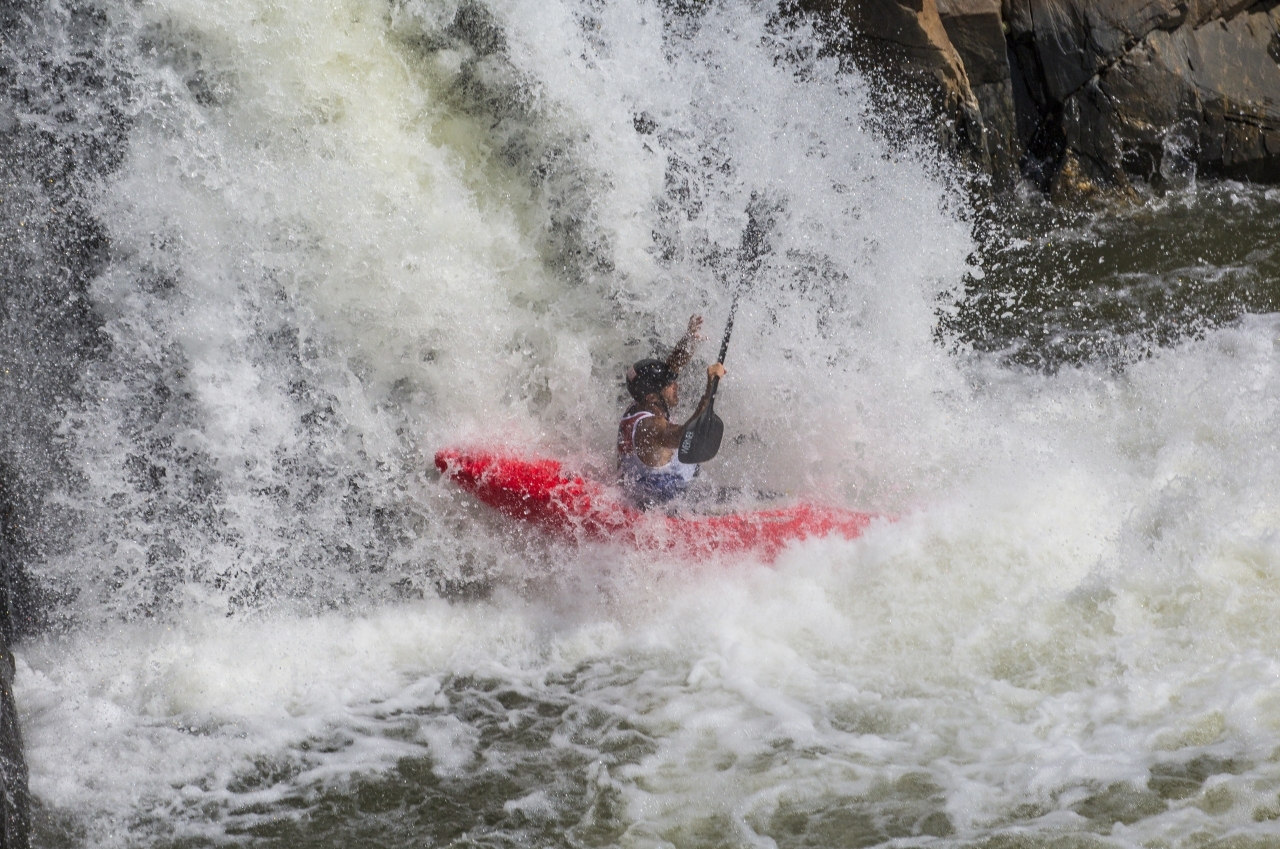 Great Falls Kayak Race - Light and Landscapes