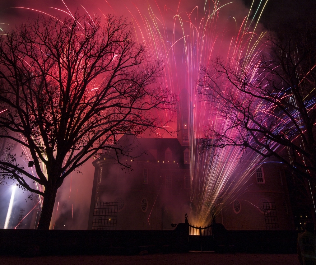 Williamsburg Grand Illumination Light and Landscapes